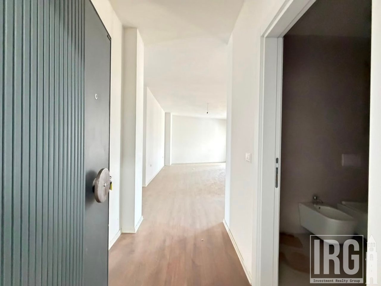 VENDESI APPARTAMENTO 2+1+2 A NDREGJONI, NUOVO BOULEVARD | 25,500,000 LEKË