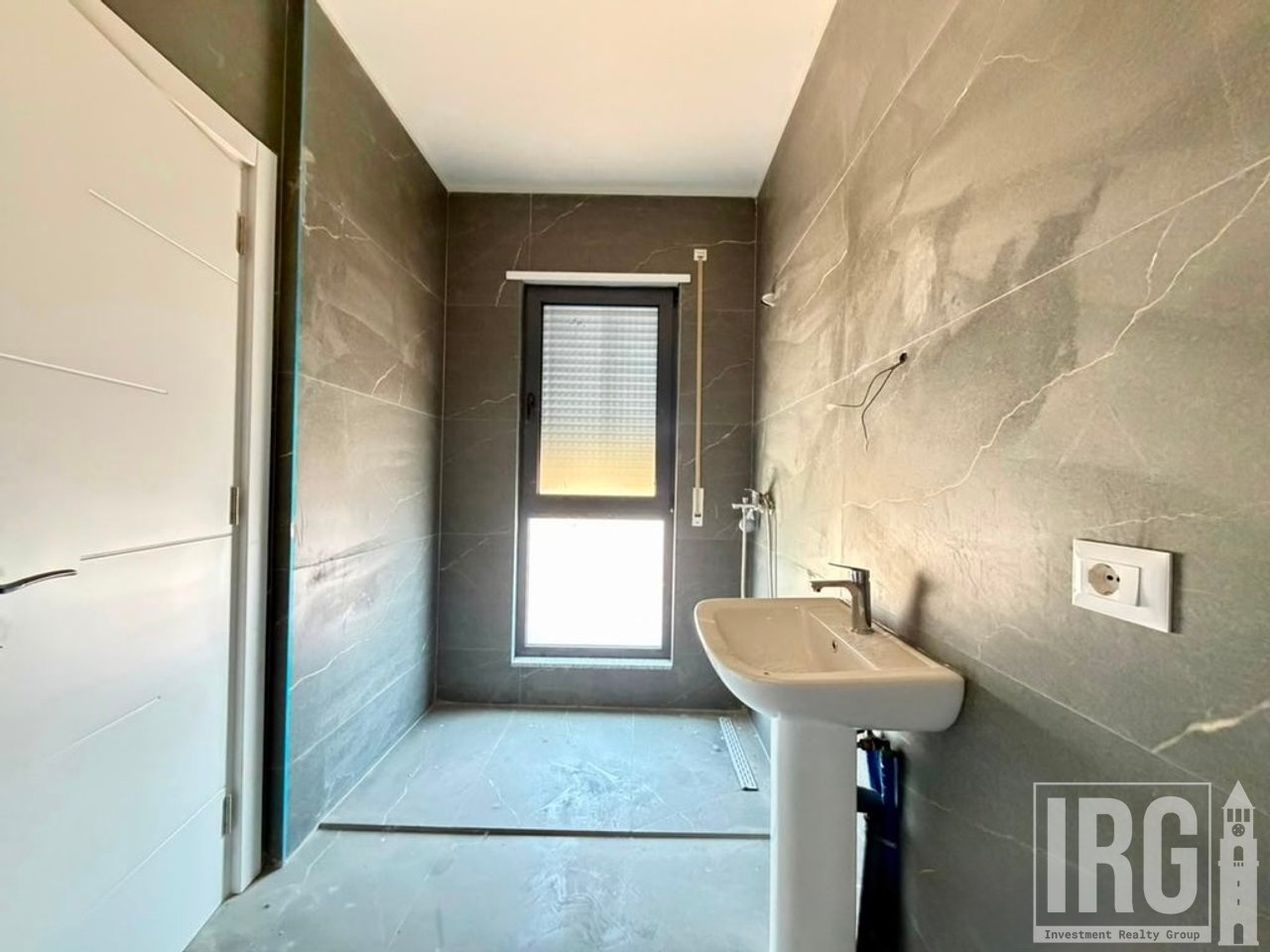 VENDESI APPARTAMENTO 2+1+2 A NDREGJONI, NUOVO BOULEVARD | 25,500,000 LEKË