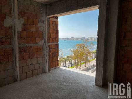 APARTAMENT 1+1 ME PAMJE NE DET "REZIDENCA POSEIDON", LUNGOMARE!