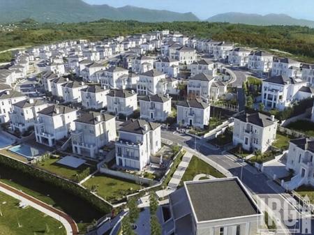 SHESIM VILË TEK ROLLING HILLS 1