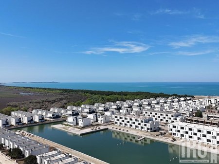 Apartament 1+1 per shitje tek Turquoise Marina,  Gjiri i
Lalezit!