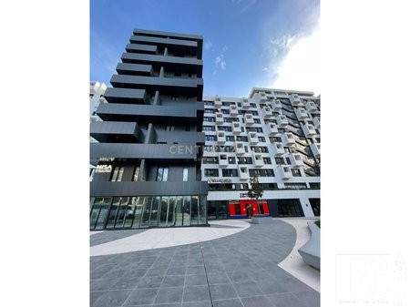 Commercial space for rent at Square 21, Kavaja Street!