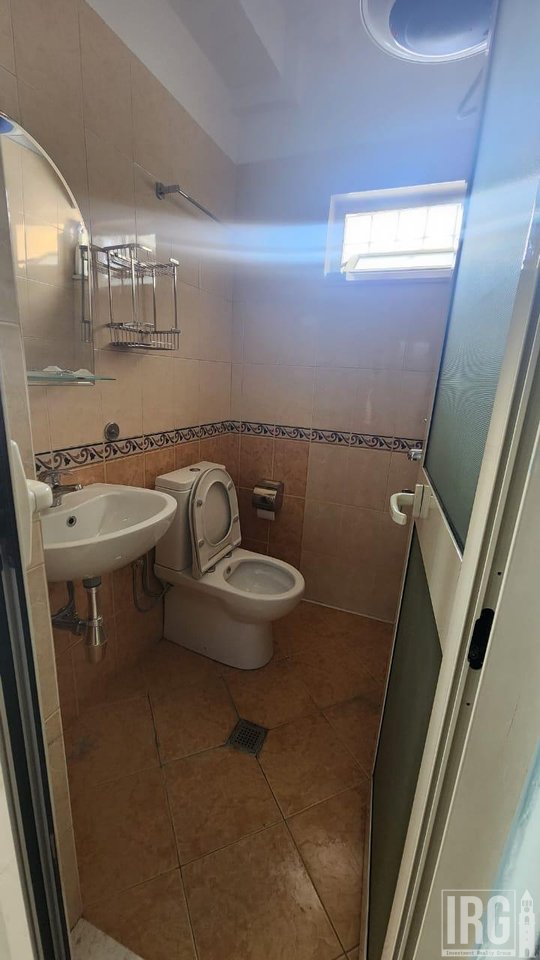 Apartament 2+1 Me Qira në Rrugën e Elbasanit, prane Ambasades Amerikane