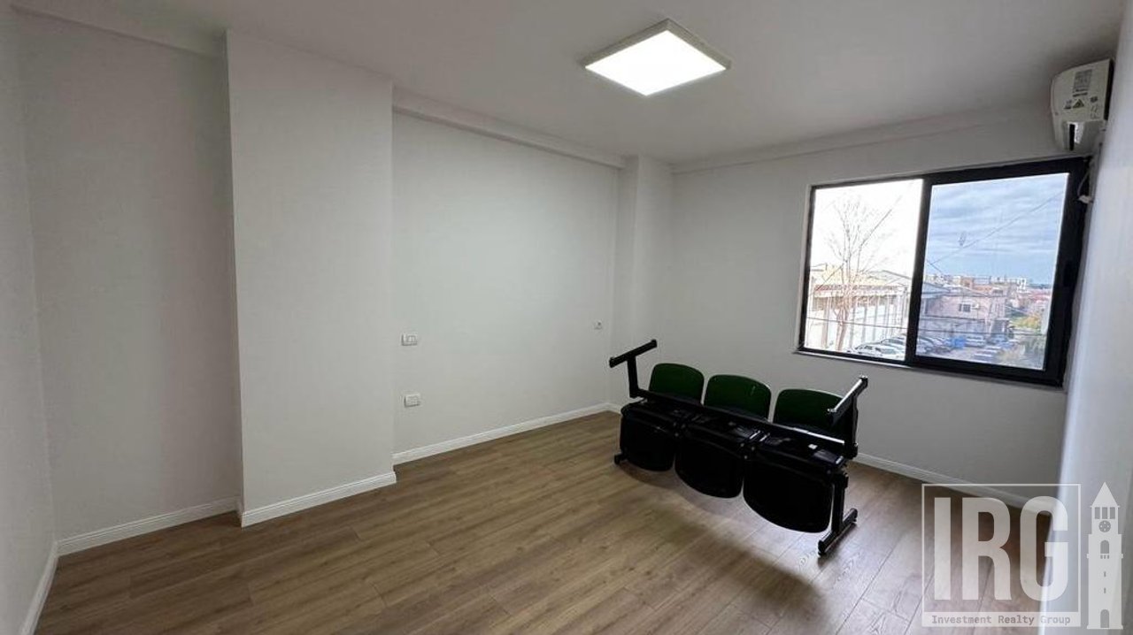 OFFICE FOR RENT 120M2 AT ZOGU I ZI