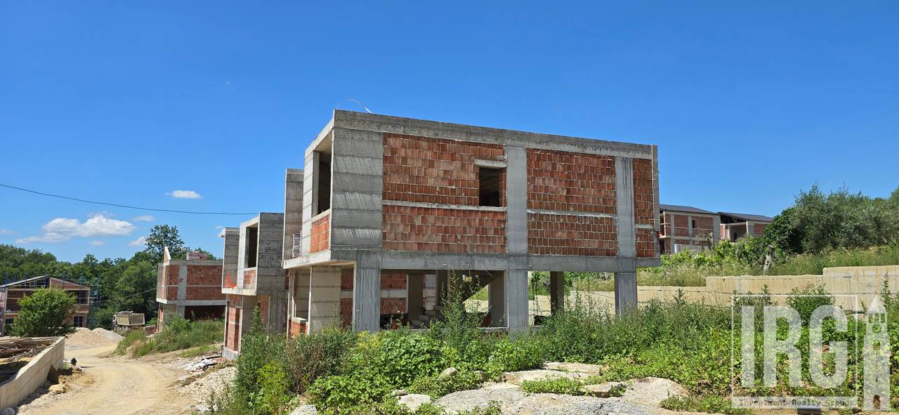 VILE TE LUNDRA VILLAGE &amp; RESIDENCE!