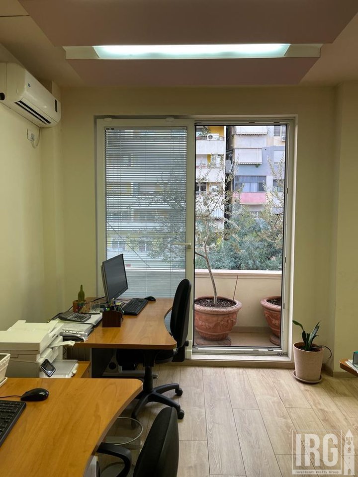 Office for rent at Shallvaret!