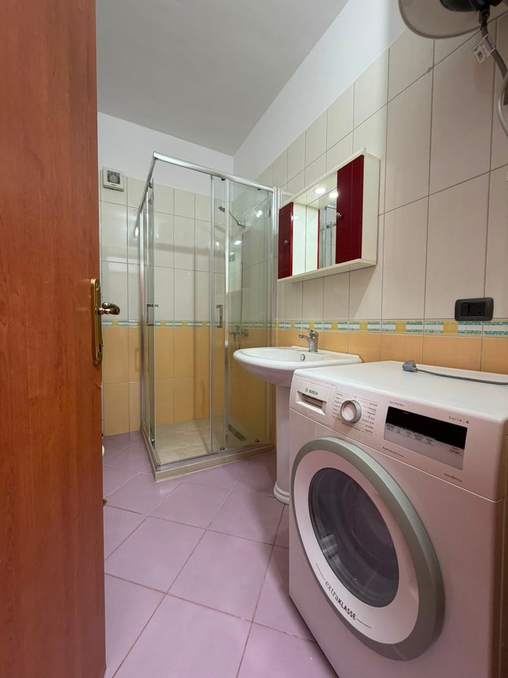 Apartament 2+1+2+ Post Parkimi!