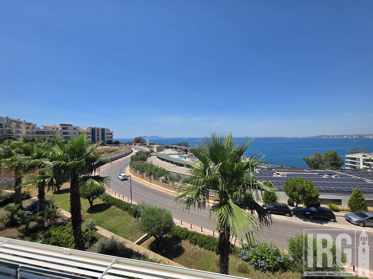 🏡 Shitet Apartament 2+1+2 | Uji i Ftohtë, Vlorë
📍 Mbi Marina Bay