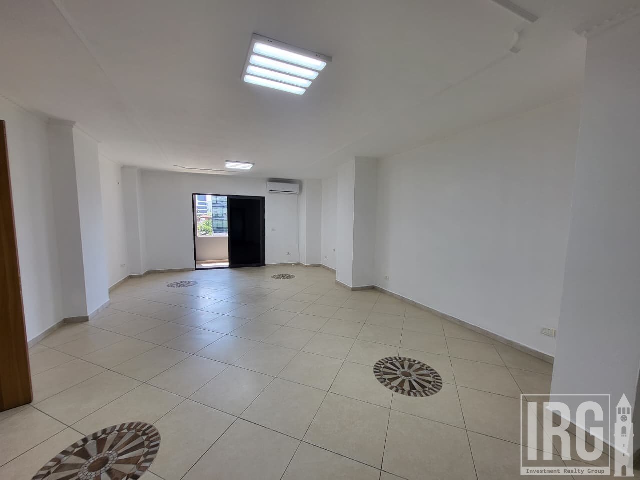 OFFERTA AMBIENTE IN AFFITTO IN CENTRO!
