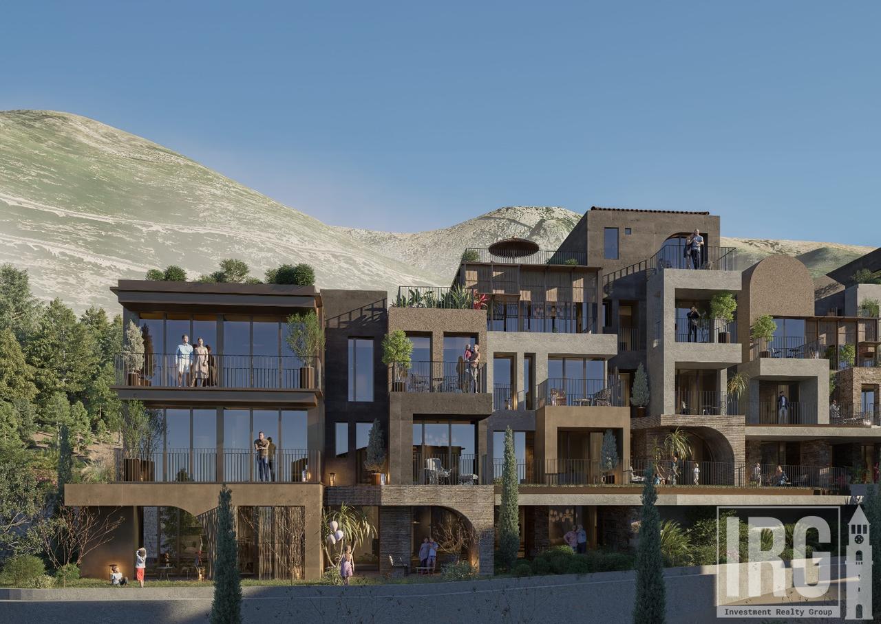 SUPER OFFER IN GREEN COAST III- Individual Villa with pool + 1+1 Apartment with Veranda!