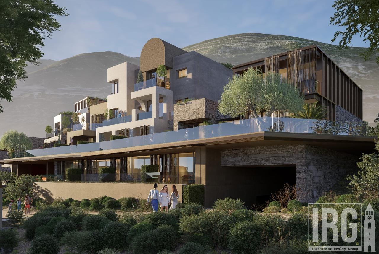 SUPER OFFER IN GREEN COAST III- Individual Villa with pool + 1+1 Apartment with Veranda!