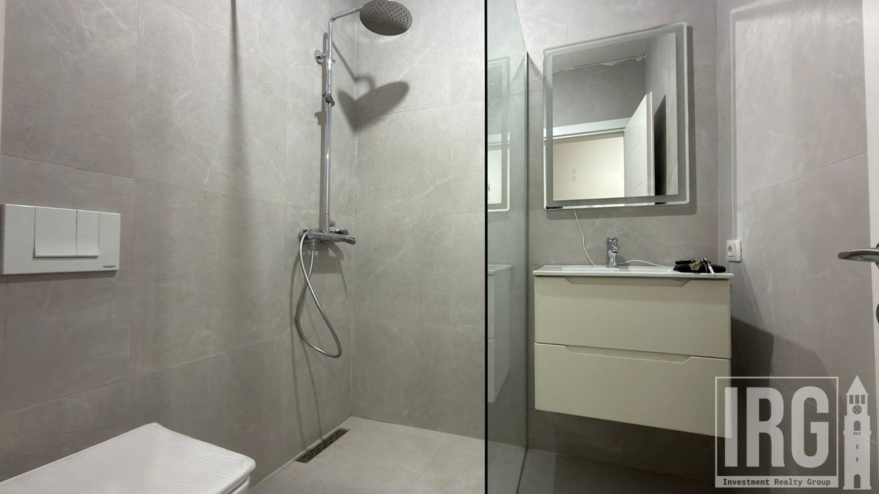 Apartament 2+1+ Parkim per shitje tek Univers City!