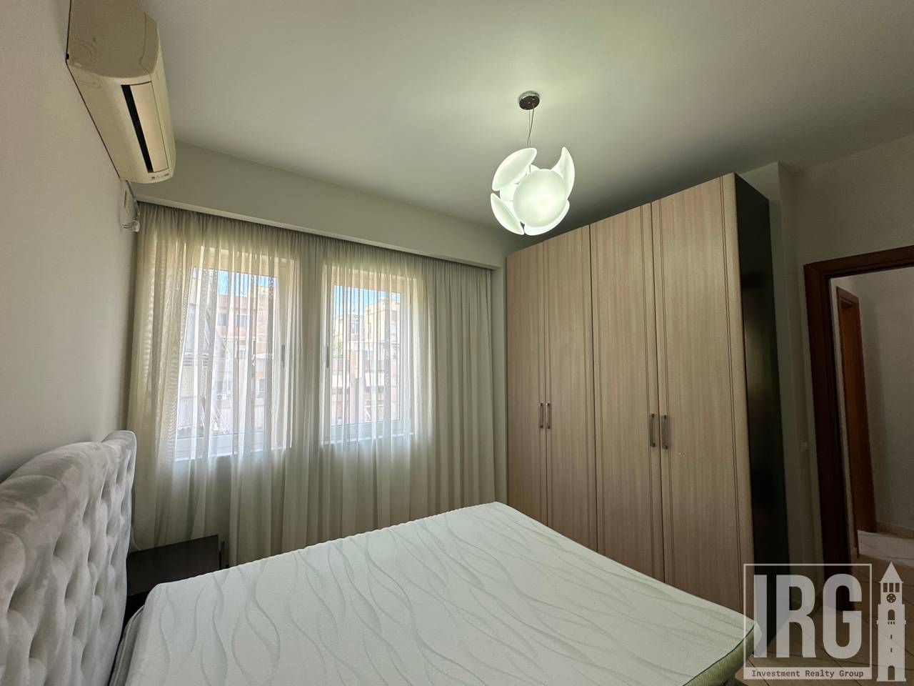 Apartament 2+1+2 tek Kopshti Botanik Zoologjik!
