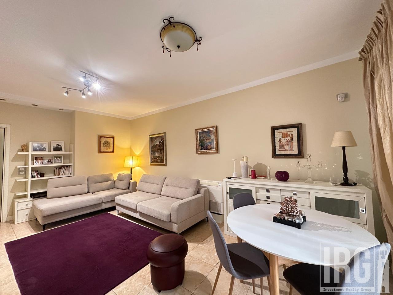 Apartament 2+1+2 per shitje tek Kapiten Mir Zoti, Liqeni i Thate, pa malore!