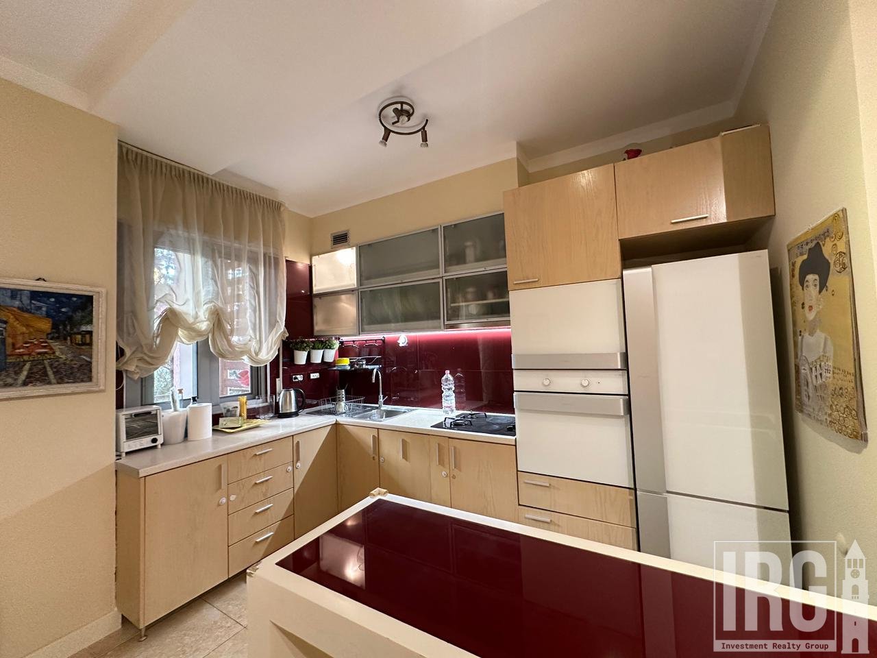 Apartament 2+1+2 per shitje tek Kapiten Mir Zoti, Liqeni i Thate, pa malore!