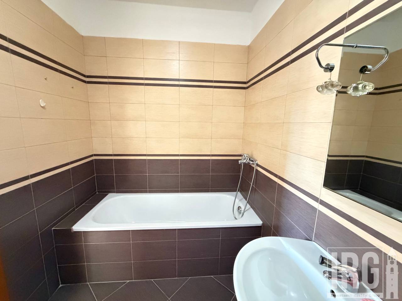 OFFICE FOR RENT ON ELBASANI STREET