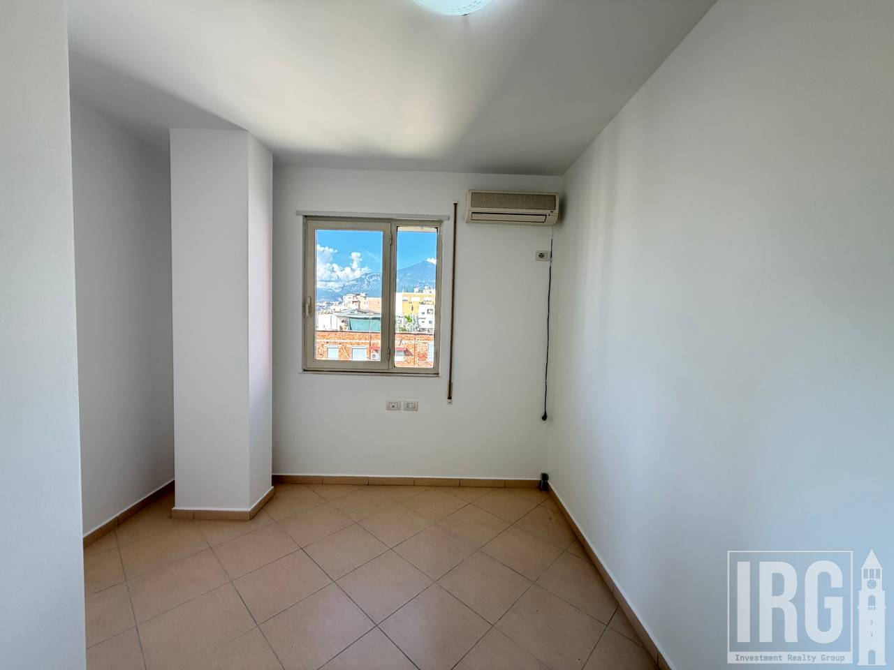 OFFICE FOR RENT ON ELBASANI STREET
