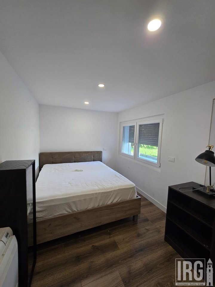 Vilë Luksoze për Shitje në Long Hill Residence – Investim PREMIUM &amp; GATI për Banim