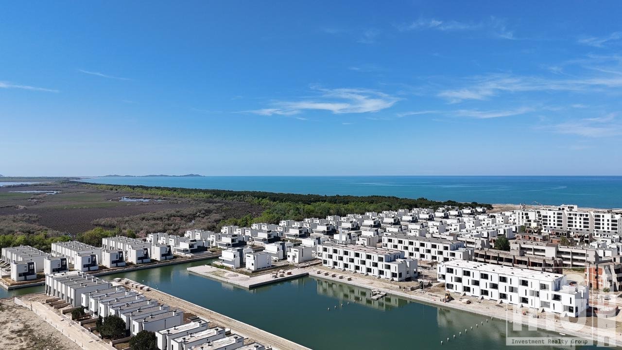 Apartament 1+1 per shitje tek Turquoise Marina,  Gjiri i
Lalezit!
