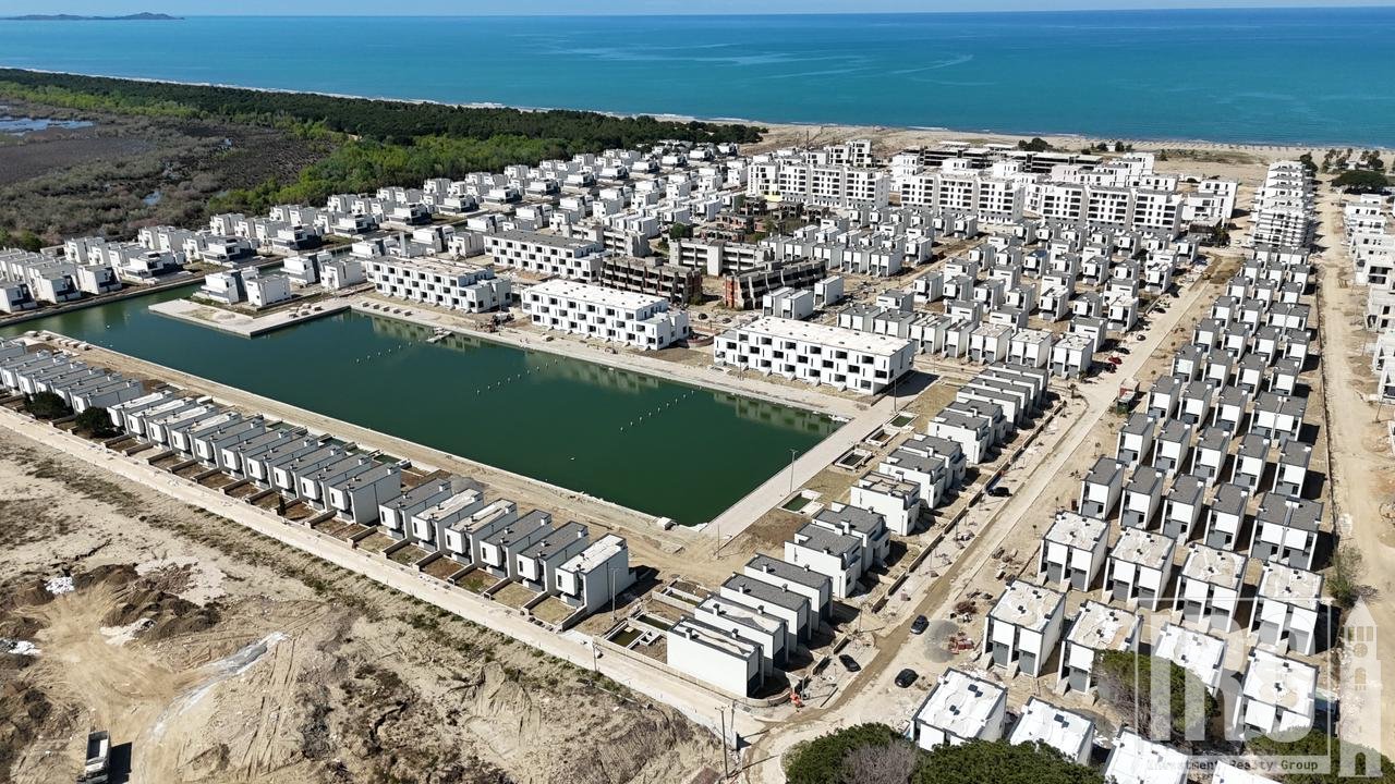 Apartament 1+1 per shitje tek Turquoise Marina,  Gjiri i
Lalezit!