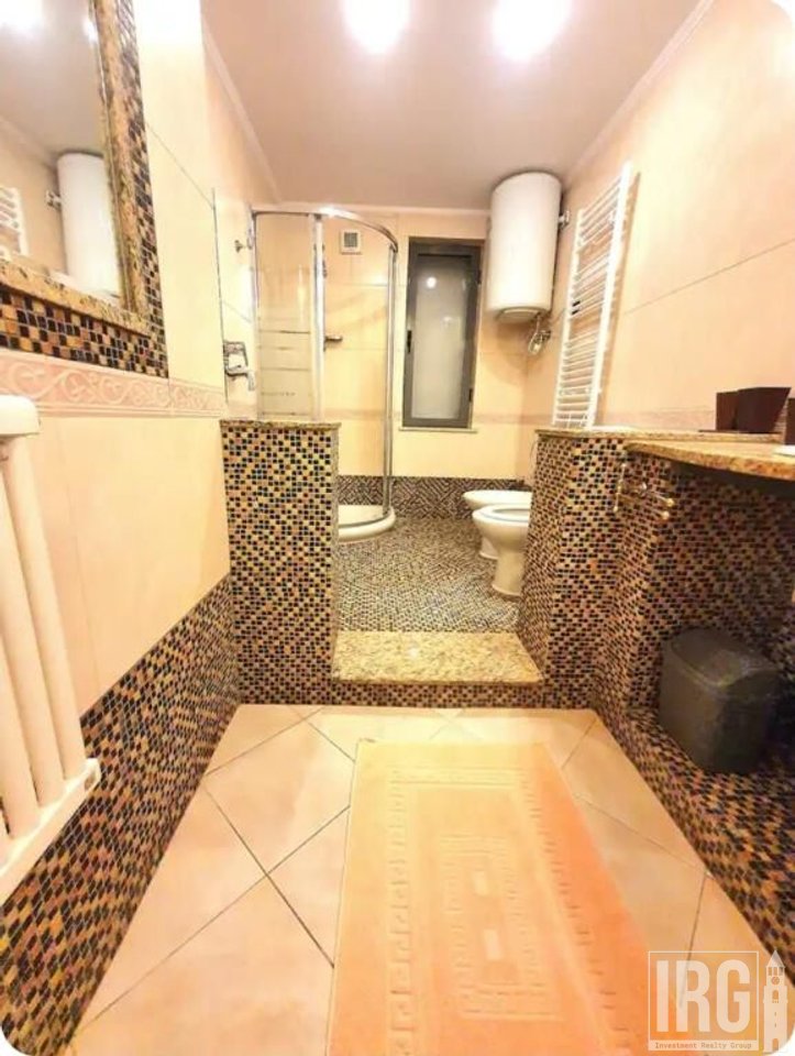 Shitet apartament 2+1 te 9 Kateshet!
