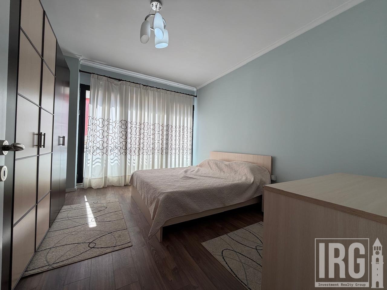 Appartamento 3+1 in Affitto in Via Kavajës, Tirana