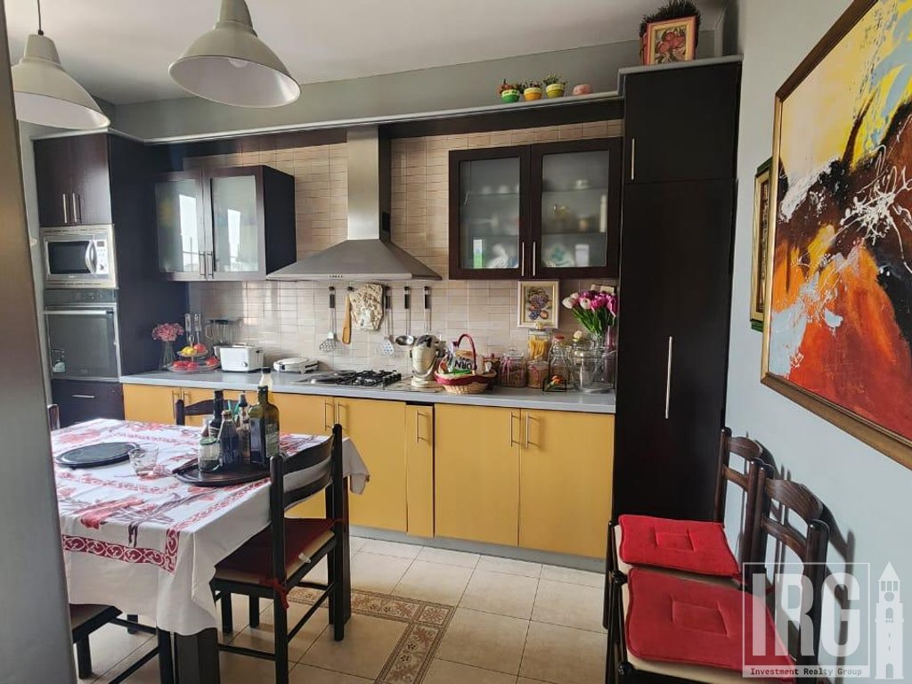 Apartament 2+1 Me Qira në Rrugën e Elbasanit, prane Ambasades Amerikane