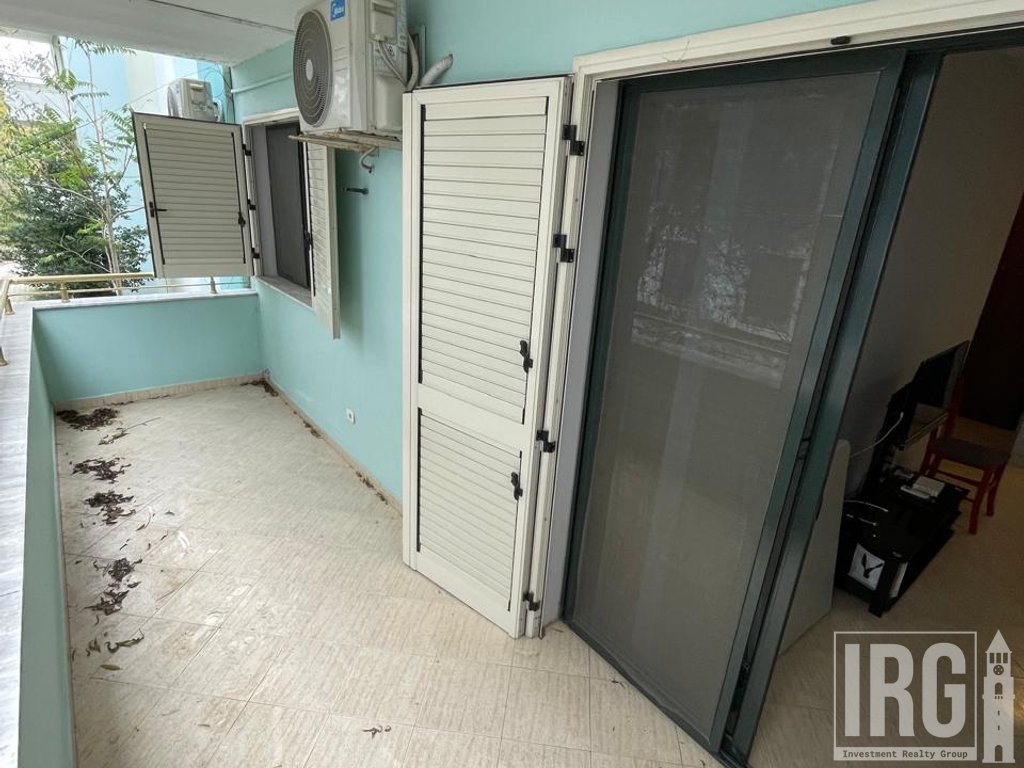 SHITET APARTAMENT 2+1 NE GOLEM, NGJITUR ME LIBURNEN