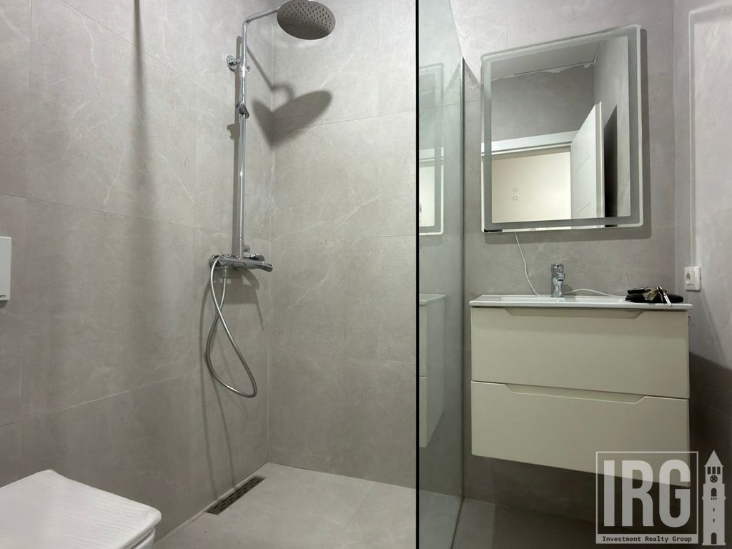 Apartament 2+1+ Parkim per shitje tek Univers City!
