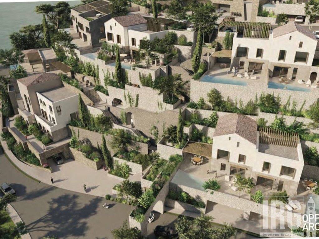Vilë Ikonike me Pamje Panoramike nga Deti në Folie Village – Jeta Ekskluzive që Meritoni