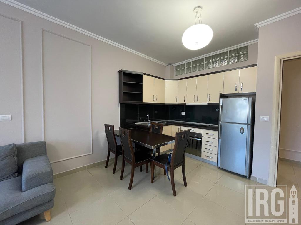 BULEVARDI I RI: Apartament 1+1 per shitje