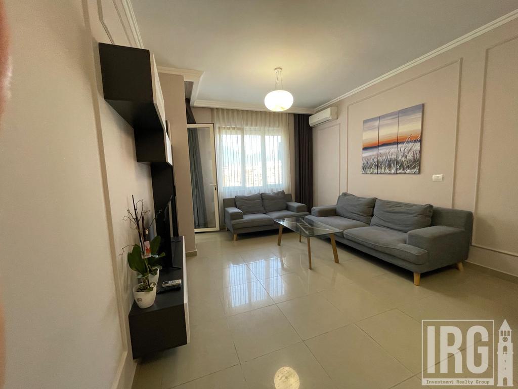 BULEVARDI I RI: Apartament 1+1 per shitje