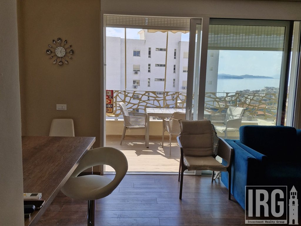 APARTAMENT 1+1 me VERANDE PER SHITJE, SARANDE