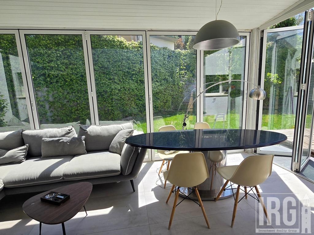 Vilë Luksoze për Shitje në Long Hill Residence – Investim PREMIUM & GATI për Banim