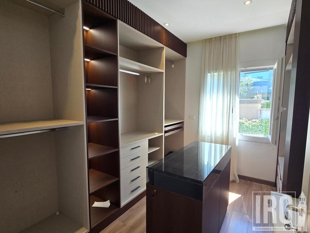 Vilë Luksoze për Shitje në Long Hill Residence – Investim PREMIUM & GATI për Banim
