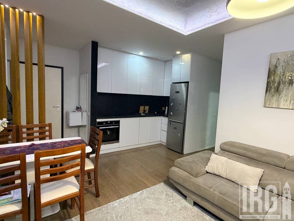 SHITET APARTAMENT 2+1+2 TEK FIORI DI BOSKO !