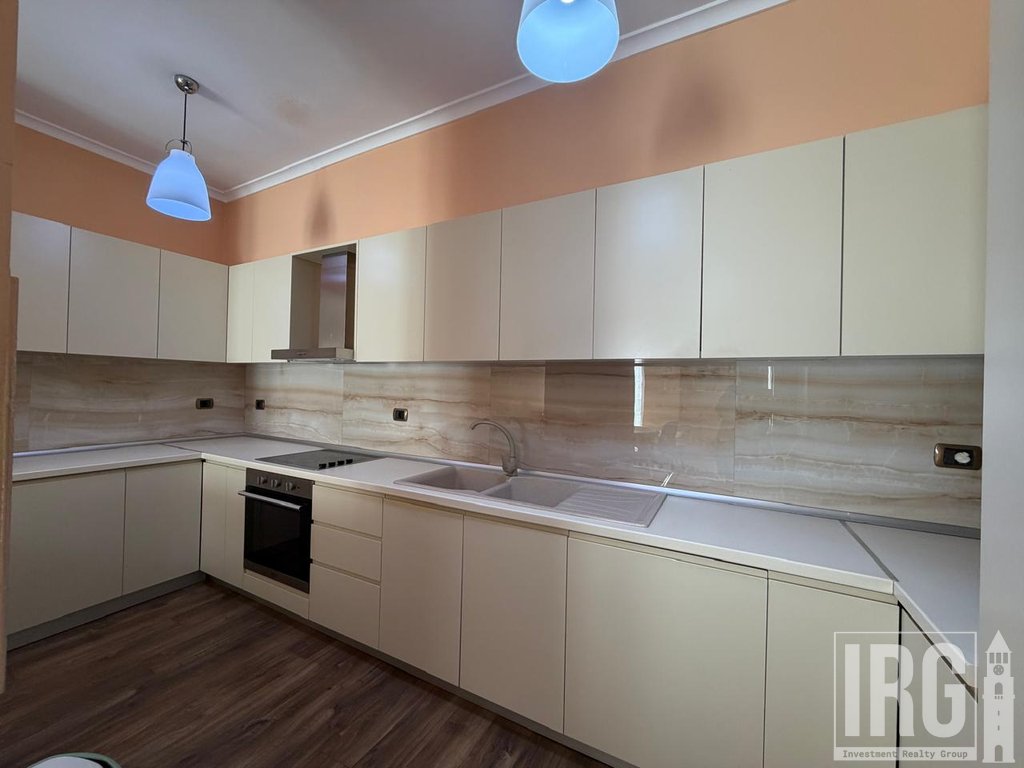 3+1 Apartment for Rent on Kavaja Street, Tirana