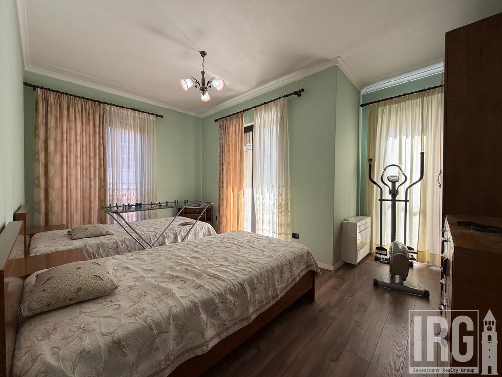 3+1 Apartment for Rent on Kavaja Street, Tirana