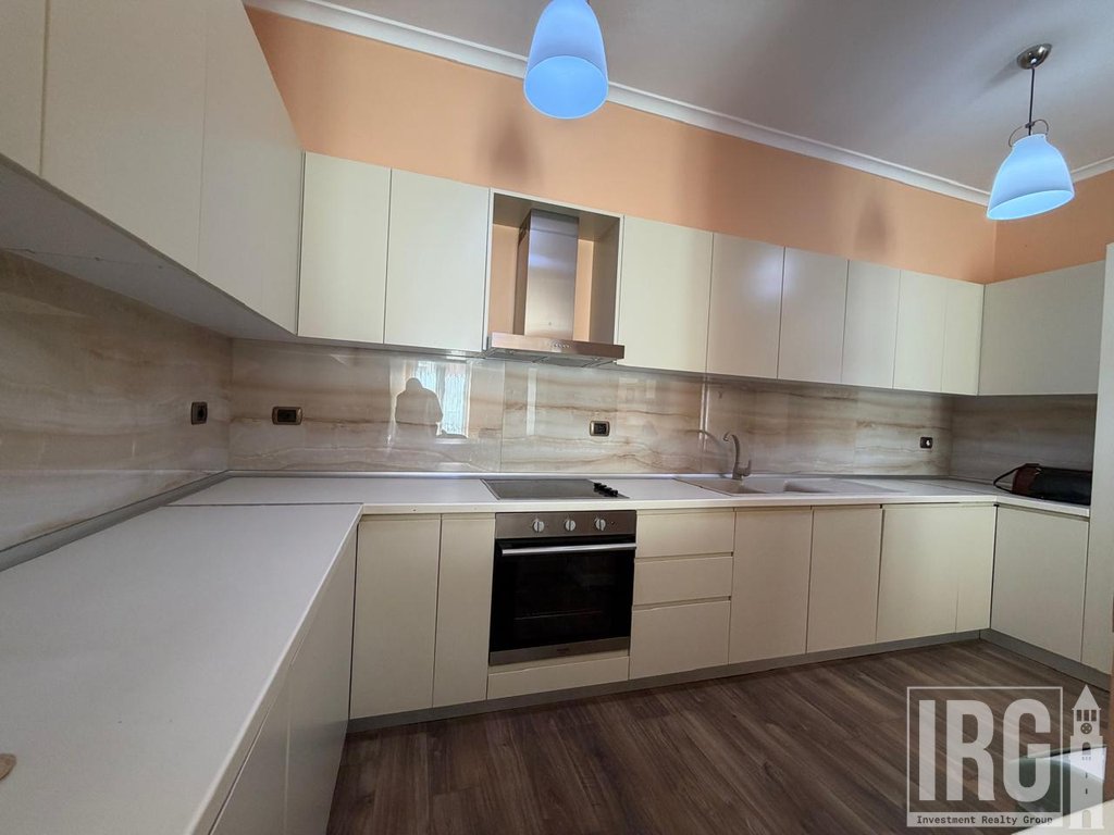 3+1 Apartment for Rent on Kavaja Street, Tirana
