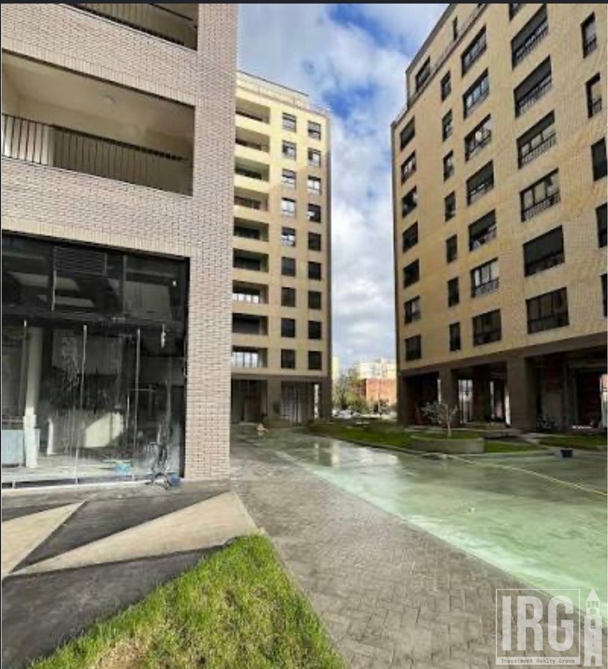 Office Space for Rent in the Former Aviation Field, Tirana - 1200€ | 146.6 m²
