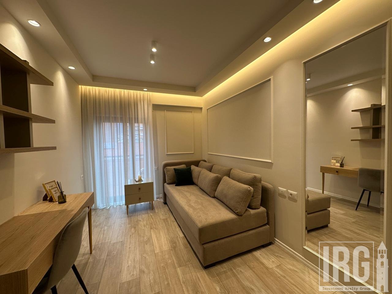 Apartament Modern 2+1 me Qira në Rrugën e Kavajës, Pranë Kishës Katolike!