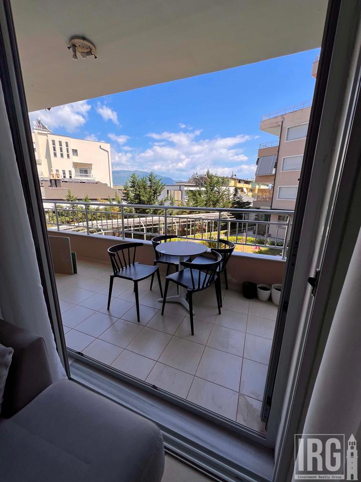 Apartament 1+1 &amp; Post Parkimi te Liqeni i Thate