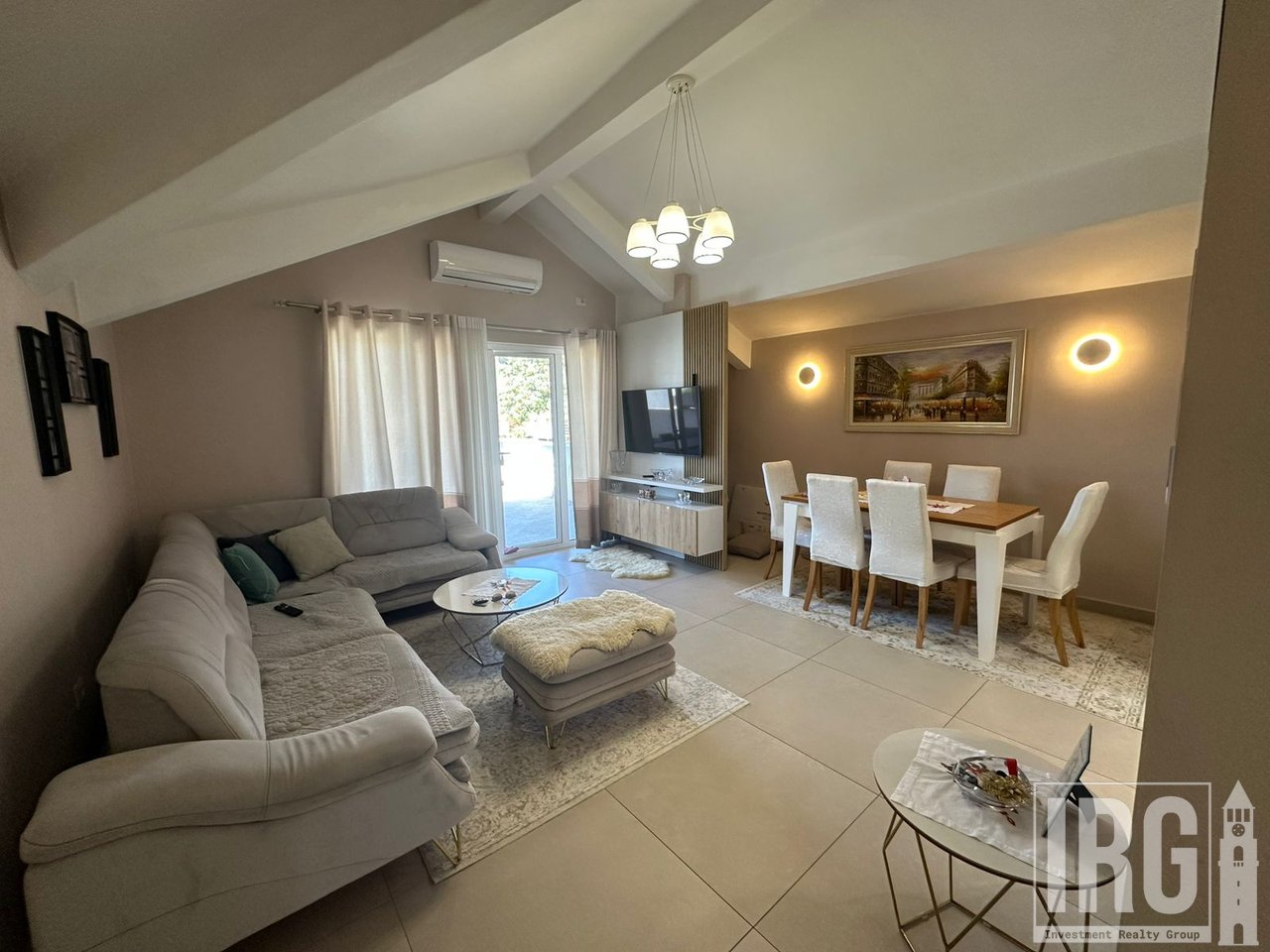 Apartment 2+1 with Veranda – Marie Logoreci Street, Tirana