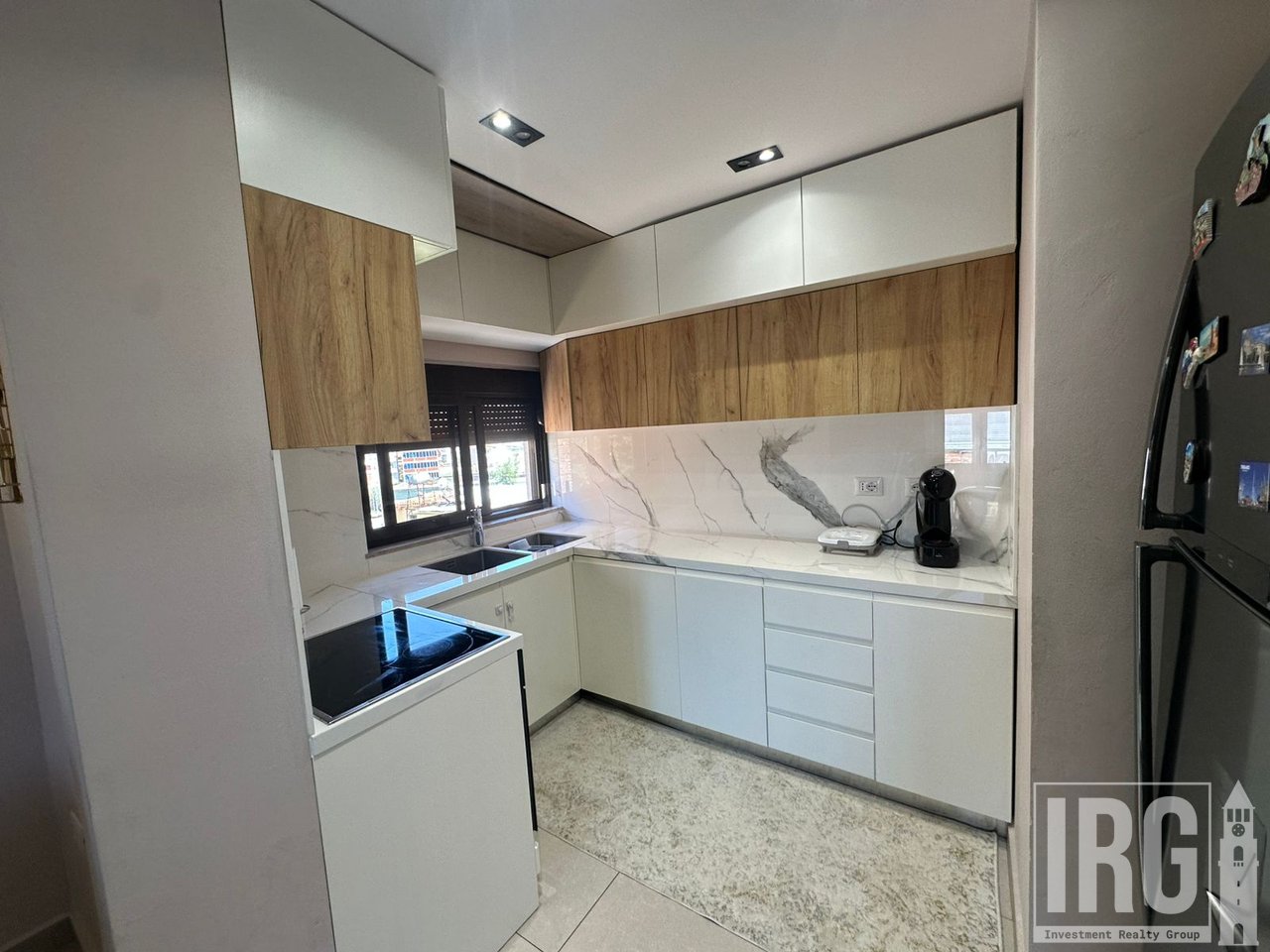 Apartment 2+1 with Veranda – Marie Logoreci Street, Tirana