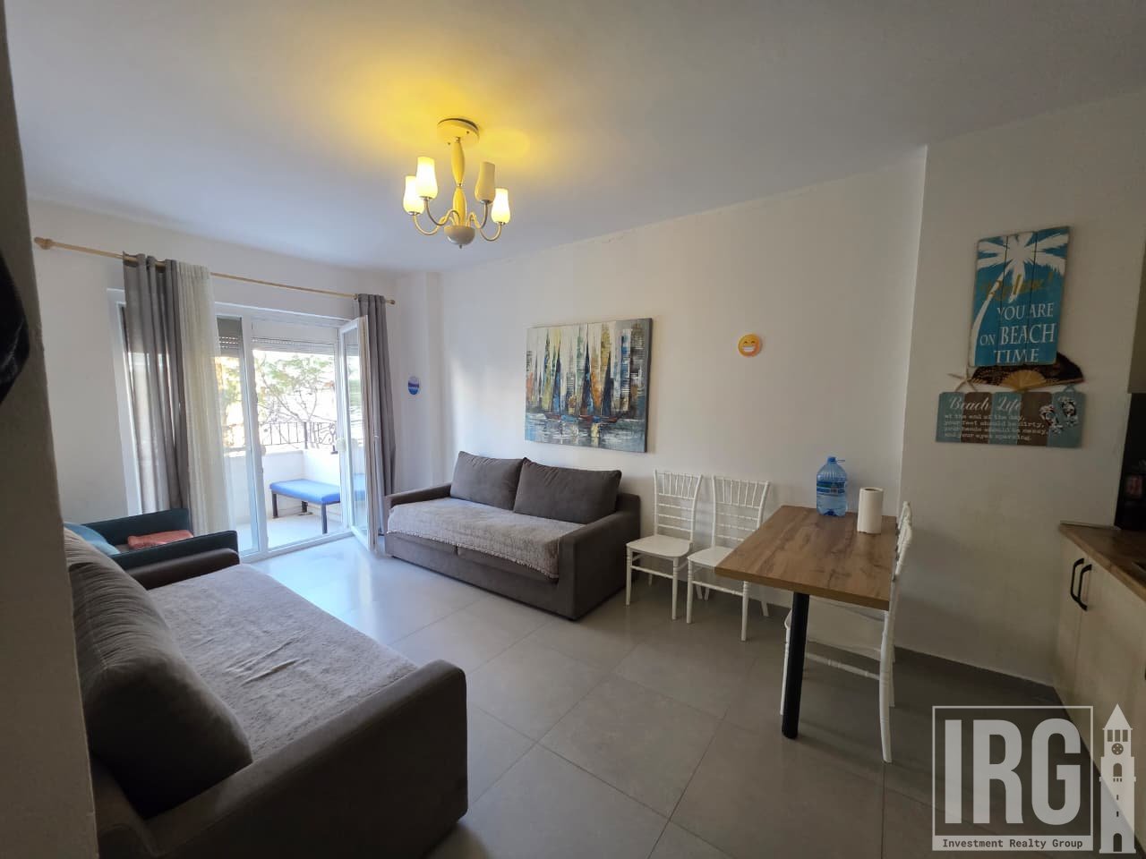 Apartament 1+1 per shitje i pozicionuar vetëm 50 metra larg deti Qerret
