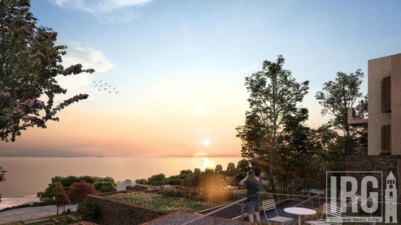APARTMENT 1+1 WITH VERANDA+PARKING NEXT TO GREEN COAST!