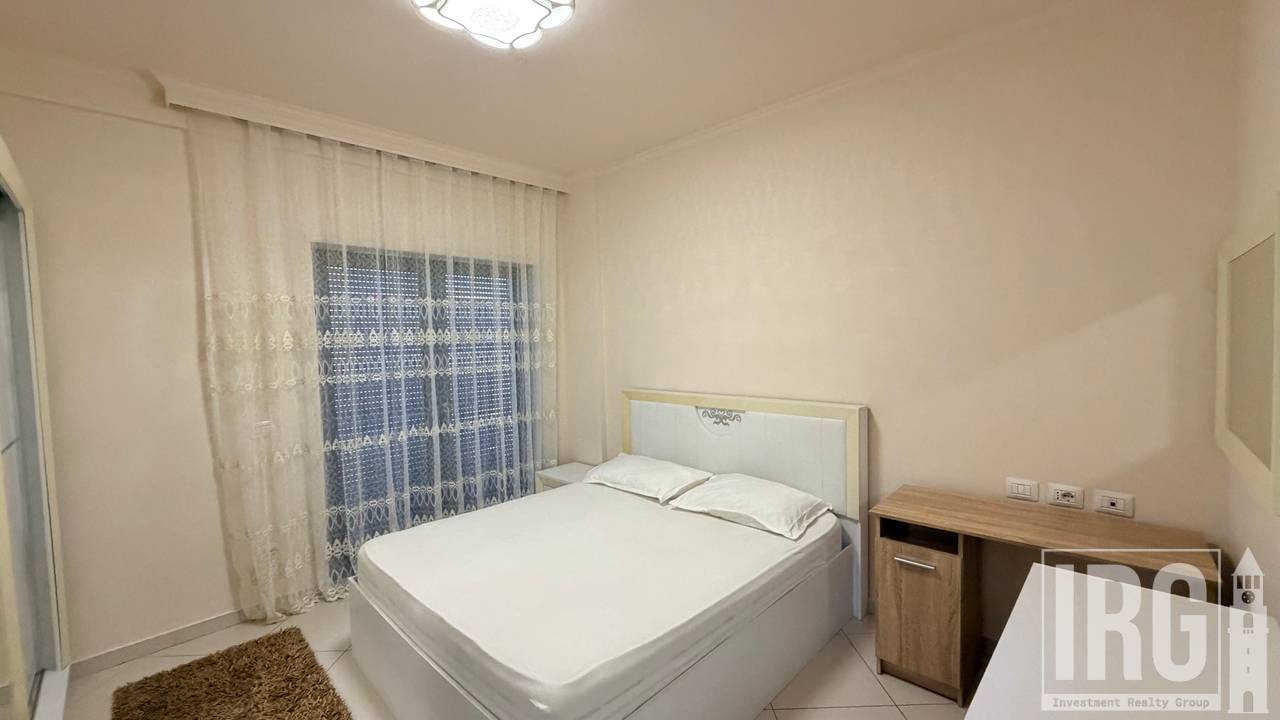 JEPET ME QIRA APARTAMENT 2+1+2 TEK RING CENTER !