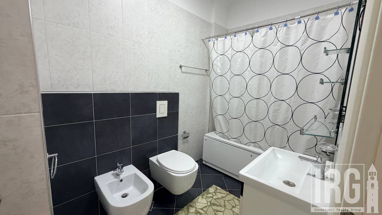 JEPET ME QIRA APARTAMENT 2+1+2 TEK RING CENTER !