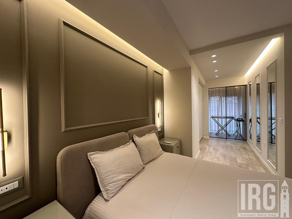 Modern 2+1 Apartment for Rent on Kavaja Street, Near the Catholic Church!