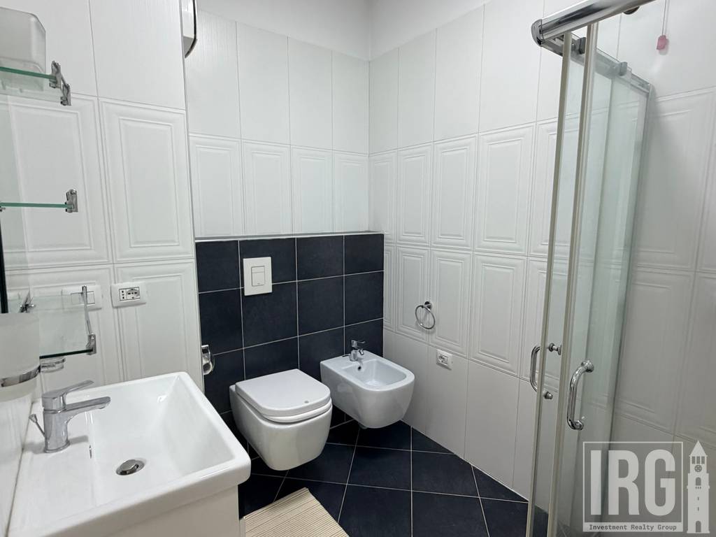 JEPET ME QIRA APARTAMENT 2+1+2 TEK RING CENTER !